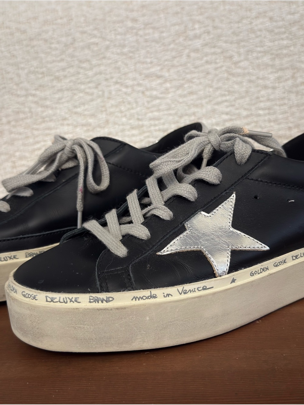 Golden Goose Black Leather Platform Sneakers with Silver Star and Gray Laces - Picture 5 of 5